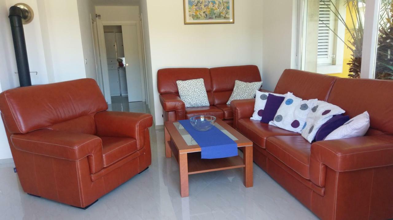 Tramuntana Holiday Home Porozina Exterior photo